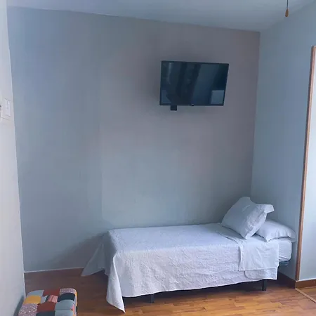 瓜达卢佩舒适旅馆 招待所 托雷莫利诺斯