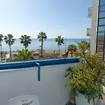 Guadalupe By On-line Гостьовий будинок Торремолінос