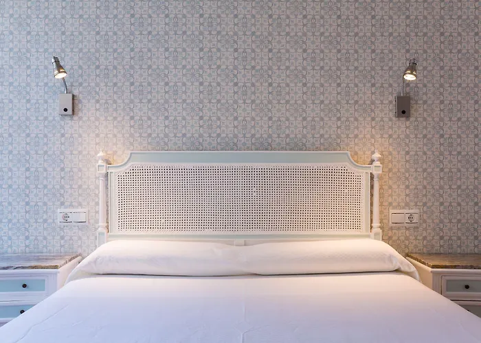 Guadalupe By On-line