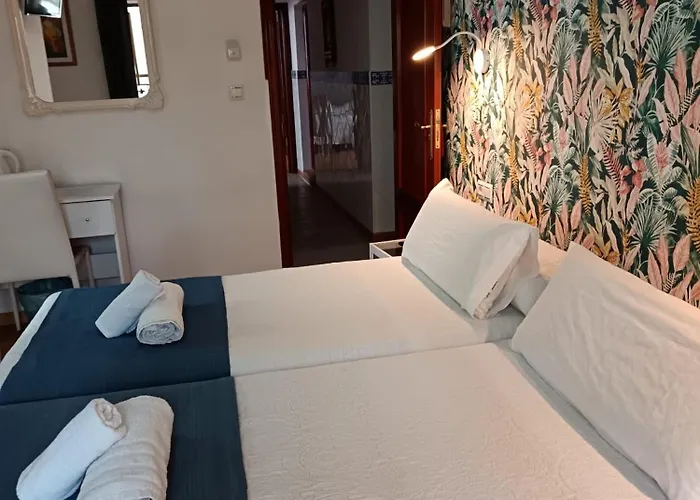 Guadalupe By On-line Τορρεμολίνος