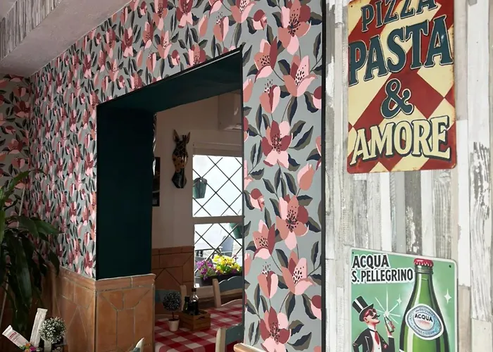 Guadalupe By On-line 2* Τορρεμολίνος