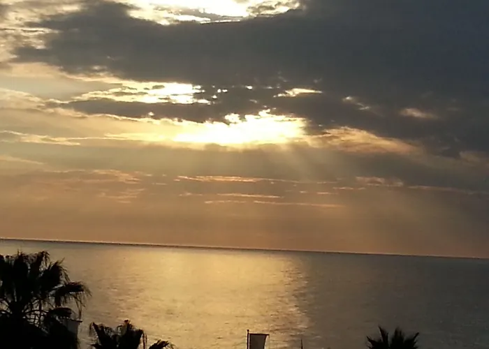 בית הארחה Guadalupe By On-line טורמולינוס